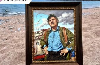 You will Eat Up All This Eye-Popping ‘Jaws’ Artwork Work