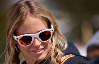 These $400 glasses allow you to discuss to Meta AI and shoot 3K video