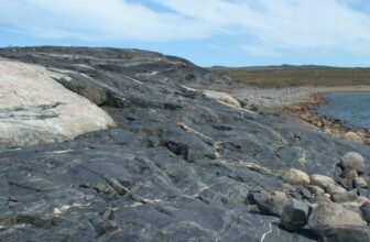 Historic Rocks in Canada Are Nearly as Previous because the Earth Itself