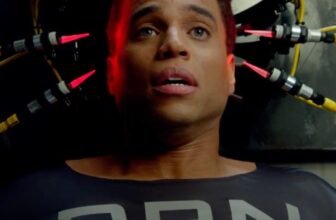 7 Bizarre Sci-Fi Community TV Exhibits That Aired Simply as Streaming Was Taking Over