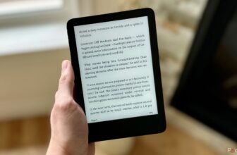 Why I ditched my Kindle Paperwhite for the bottom mannequin Kindle
